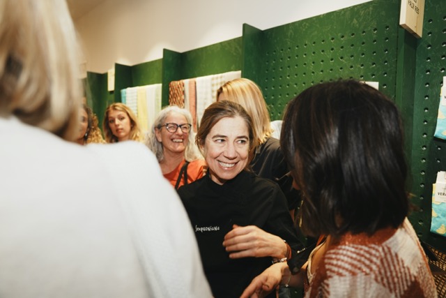 ✌️ Barcelona acull la primera “The Feel Good Store” d'Oxfam Intermón i celebra 30 anys de comerç just a Espanya amb una desfilada al carrer. intermedia.cat/barcelona-acul…