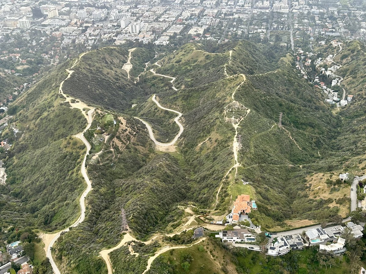 #GoodMorning #RunyanCanyon! #KFIintheSky