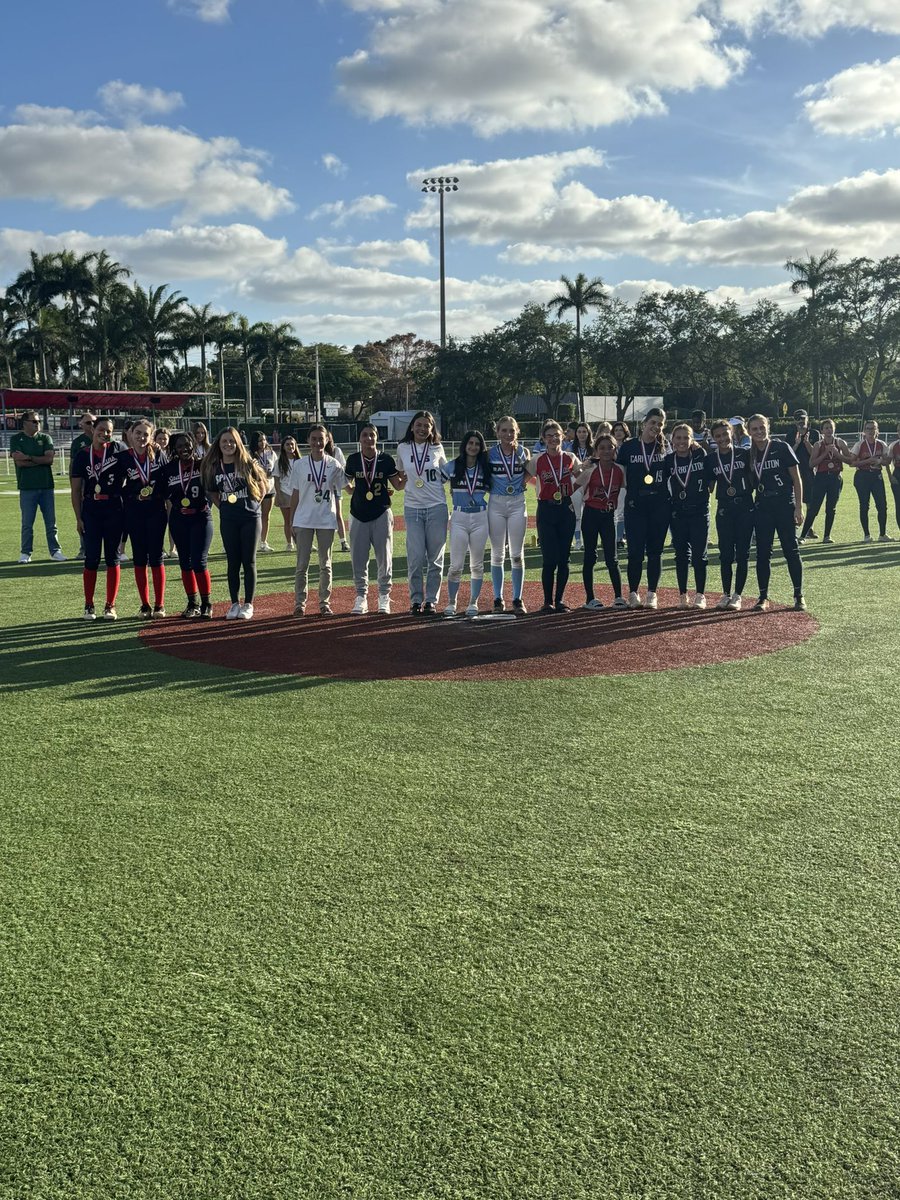 The varsity softball team are South Florida Softball Conference Champions after defeating Miami Country Day, 9-2! #gocyclones #softball #cssh #carrollton #WeAreSacredHeart