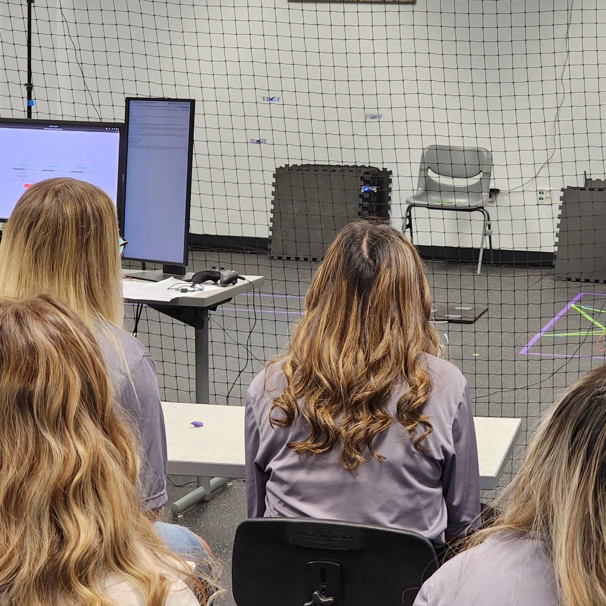 josebaca__'s tweet photo. Amazing time with the Tuloso-Midway ISD group 💯 Autonomous Systems, Robotics and Drones experience @IslandCampus  🏝🤙 #STEM #tamucc https://t.co/uAwbnghHOG