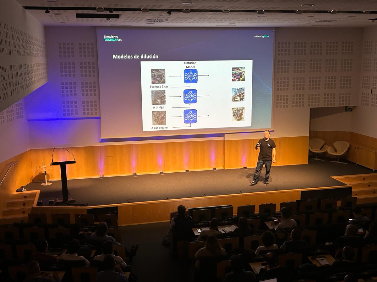 plainconcepts's tweet photo. Para finalizar la jornada, tenemos en el escenario a @jcant0n, Head of Research en Plain Concepts que va a hablarnos de #Sora, el nuevo modelo lanzado por #OpenAI que abre una puerta a algo más que un generador de videos.

#STechDay2024 https://t.co/BQjAc4X1rR