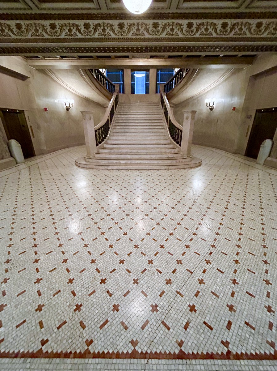 Always a floor, sometimes more @ChiCulturCenter
#TileFloor #Tiles #MosaicTiles