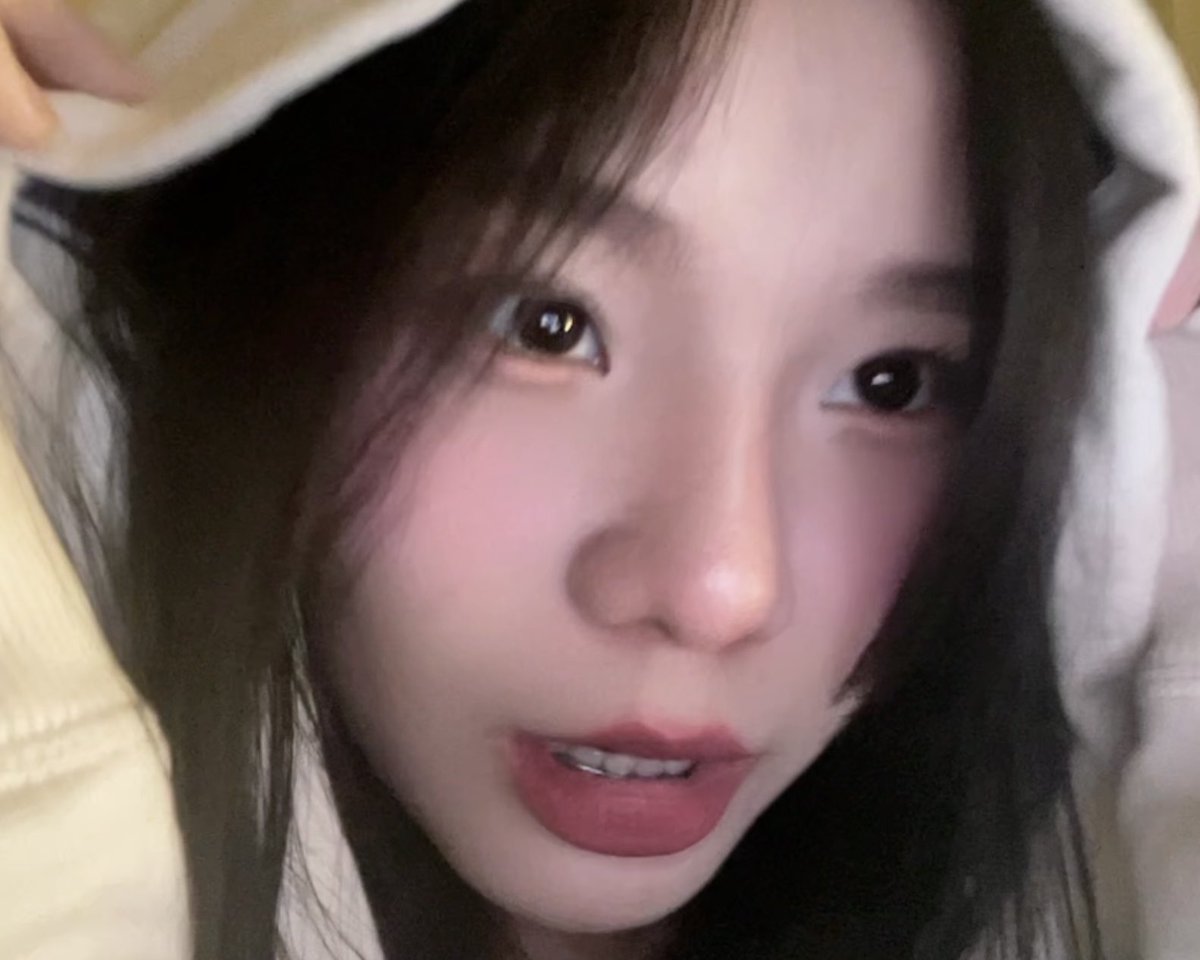 capjung 💌 — tweet media