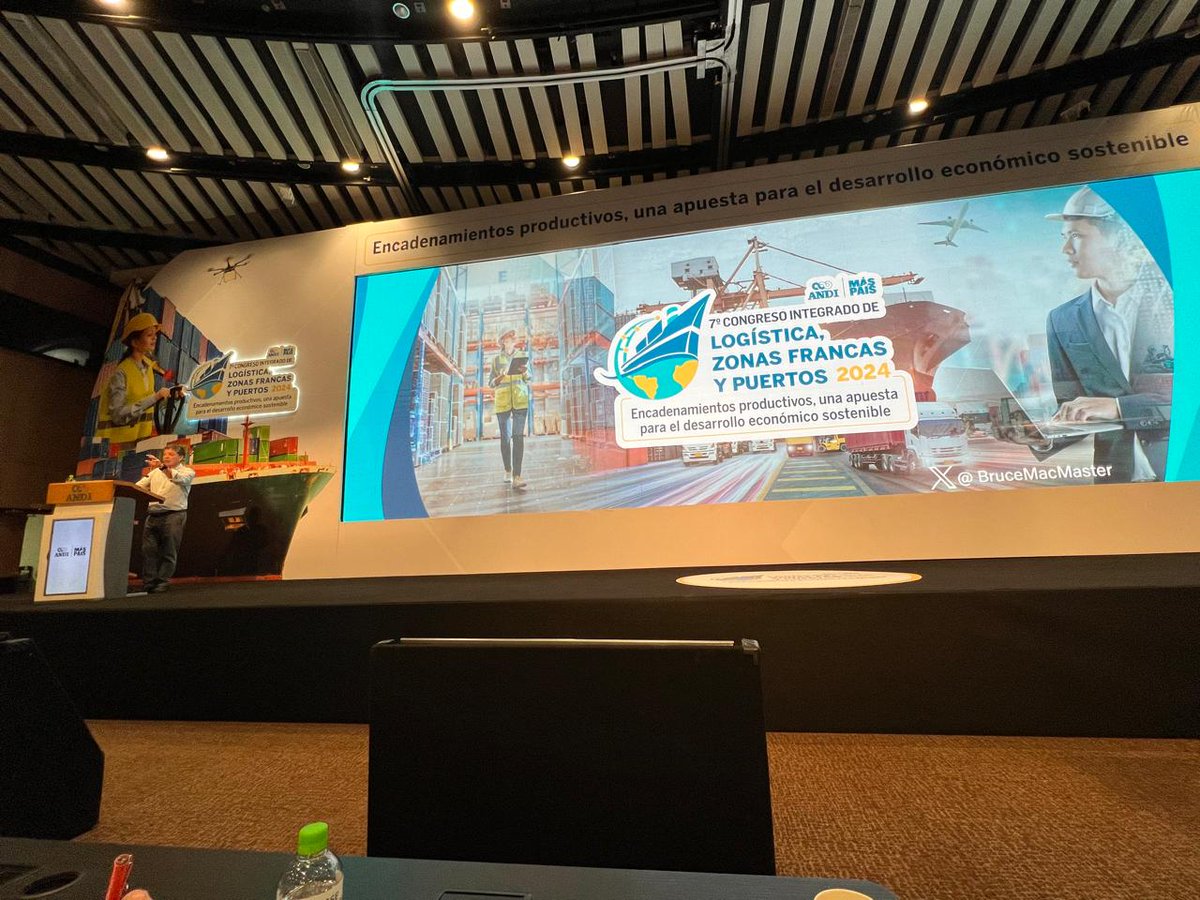 ZFSantander's tweet photo. #ZFSantander presente en el 7° Congreso Integrado de Logística, Zonas Francas y Puertos de la @ANDI_Colombia 🌎.

#GeneramosOportunidadesParaCrecer 🌎 #LogísticaZFyPuertosANDI https://t.co/KnuqgSljxj