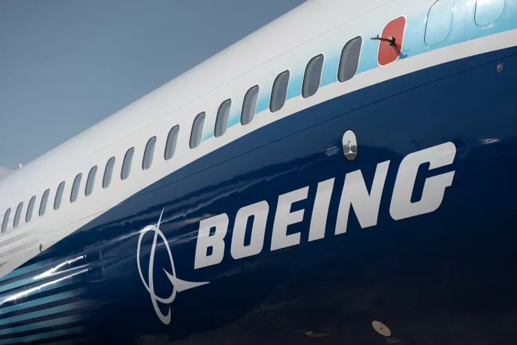 📌Boeing mühendisi yüzlerce insan ölebilir diyerek uyardı. 📎Salehpour, Boeing'in güvenlik sorunlarını ele almaması halinde yüzlerce insanın hayatını kaybedebileceğini iddia etti.