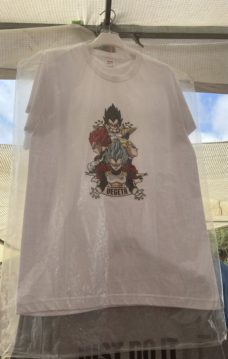 LanternLuck's tweet photo. Went to the market today and-
I knew what I had to do when I got back.
I put too much effort into this
And it’s like my first time drawing him as well!
#TSASM #MGAFS #TLAES #sunandmoonshow #montygatorandfoxyshow #vegeta #edit https://t.co/QBlq9DQEdw
