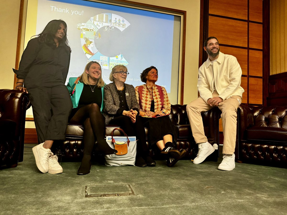 Great to speak alongside @Georgia_Gould, @Mathu_Logan, Batuala Alexander, and @pollytoynbee at #WeMakeCamden summit to launch @CamdenCouncil’s £30 million Community Wealth Fund.