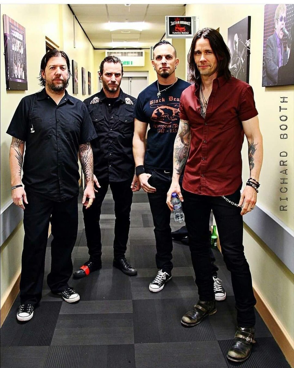 alterbridge's tweet photo. A big, happy, 50th birthday to our brother in rock, @MarkTTremonti https://t.co/jpDT8Jkzr3