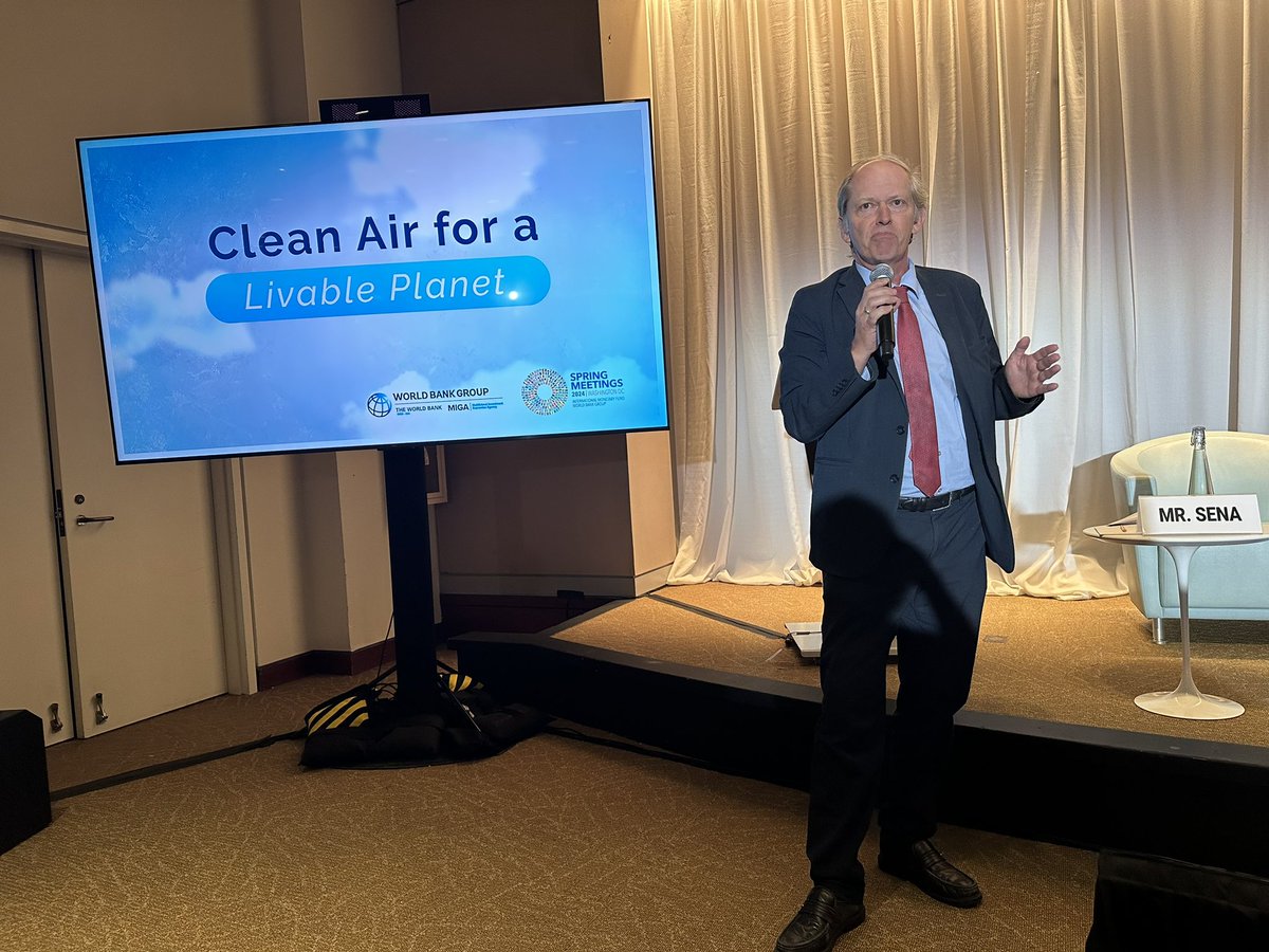 At the Clean Air for a Livable Planet event @WorldBank: ‘Do not believe when somebody tells you there is no money for air quality. The same countries that say they have no money are putting huge amounts into fossil fuel subsidies’ Juergen Voegele @HelenClarkNZ @GhoshArunabha