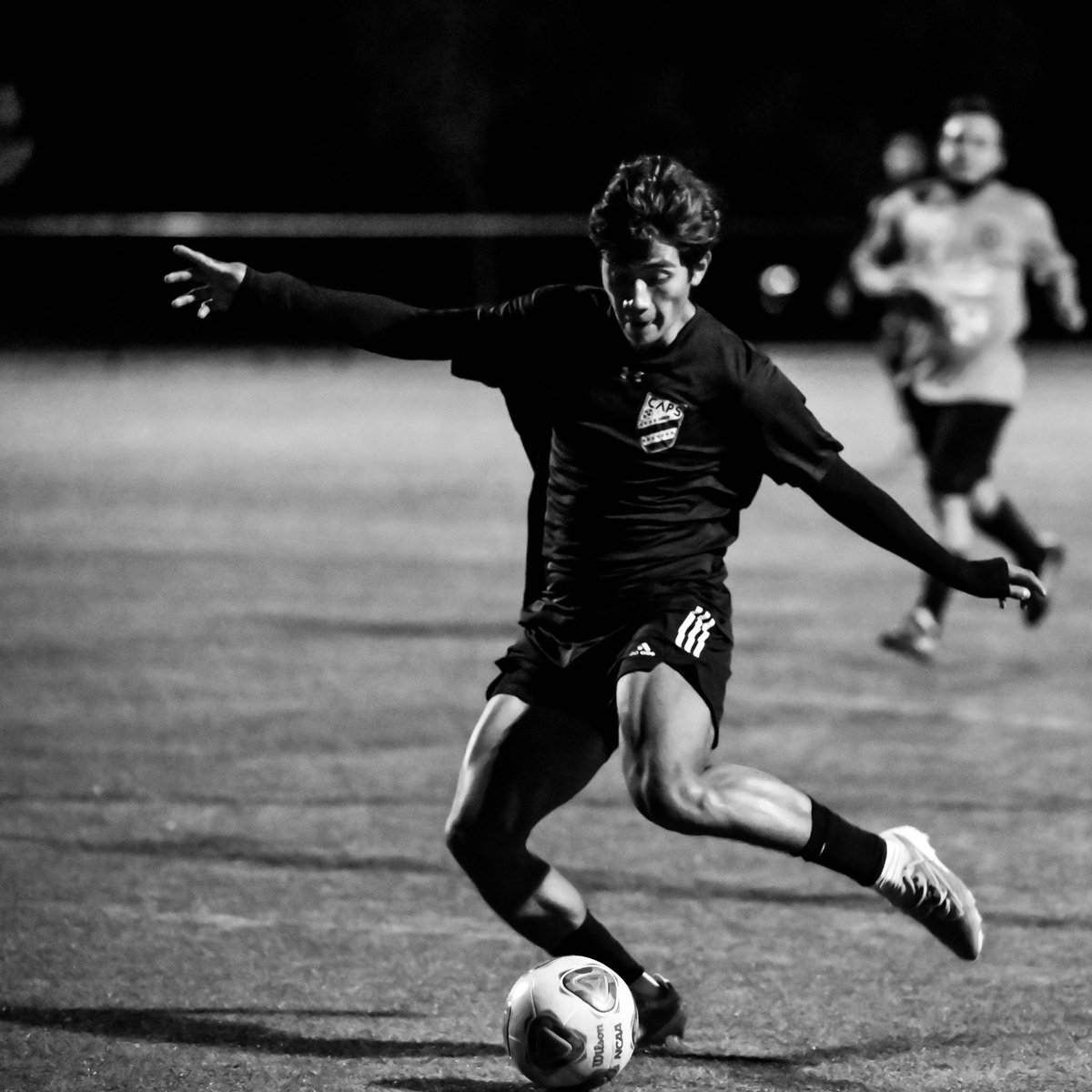 🤍 for not just the game but the process too. 
Adversity shows you who truly wants to be a part of this crazy journey. 
.
.
#essequamvideri
.
.
#footy #soccer #ncsoccer #soccertraining #raleighnc #raleigh #skills #sklz #soccerskills #discovery #search #soccerlife