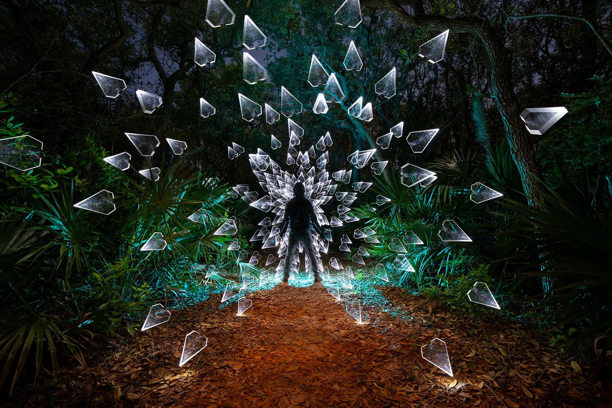LightPainterJDP's tweet photo. Shattered Worlds
Light painting created in real time captured to the camera in one single photographic frame using the Light Painting Brushes
#lightpainting #lightpaintingphotography #lightpaintingbrushes #universalconnector #lightart #dreamscape #lightdesigner
#lightworker #surreal #surrealism #fantasy #shattered #shatteredworlds