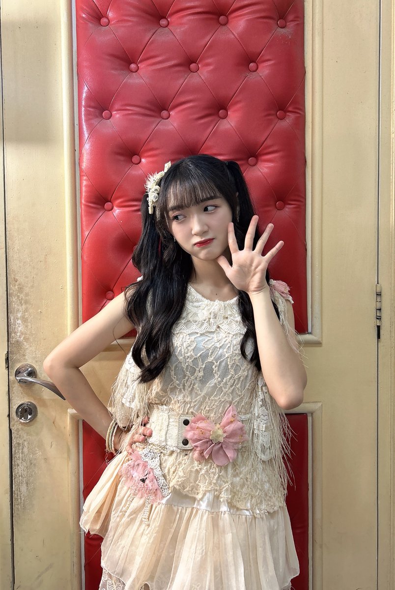 AU_LiaJKT48's tweet photo. hari ini US hagavi!!! seneng banget akhirnya bawain hagavi, gimana gimanaa? 🤩 https://t.co/evoWaY2wFz