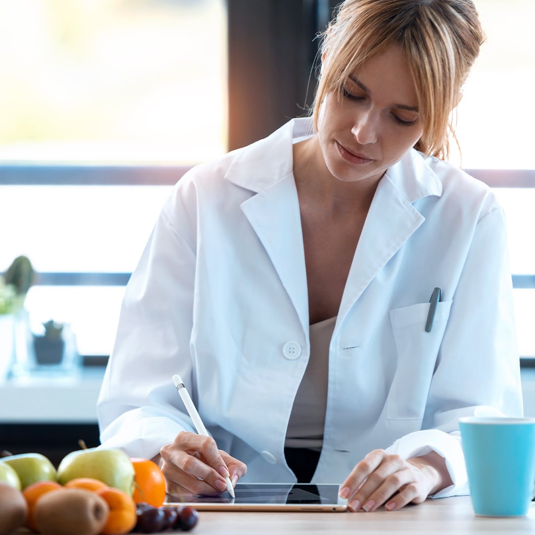 Earn your Clinical and Lifestyle Nutrition (MS) degree through 100% remote learning, small class sizes and one-on-one support. We're proud of our wellness-focused curriculum — work towards becoming a Registered Dietitian Nutritionist! rosalindfranklin.edu/academics/coll…