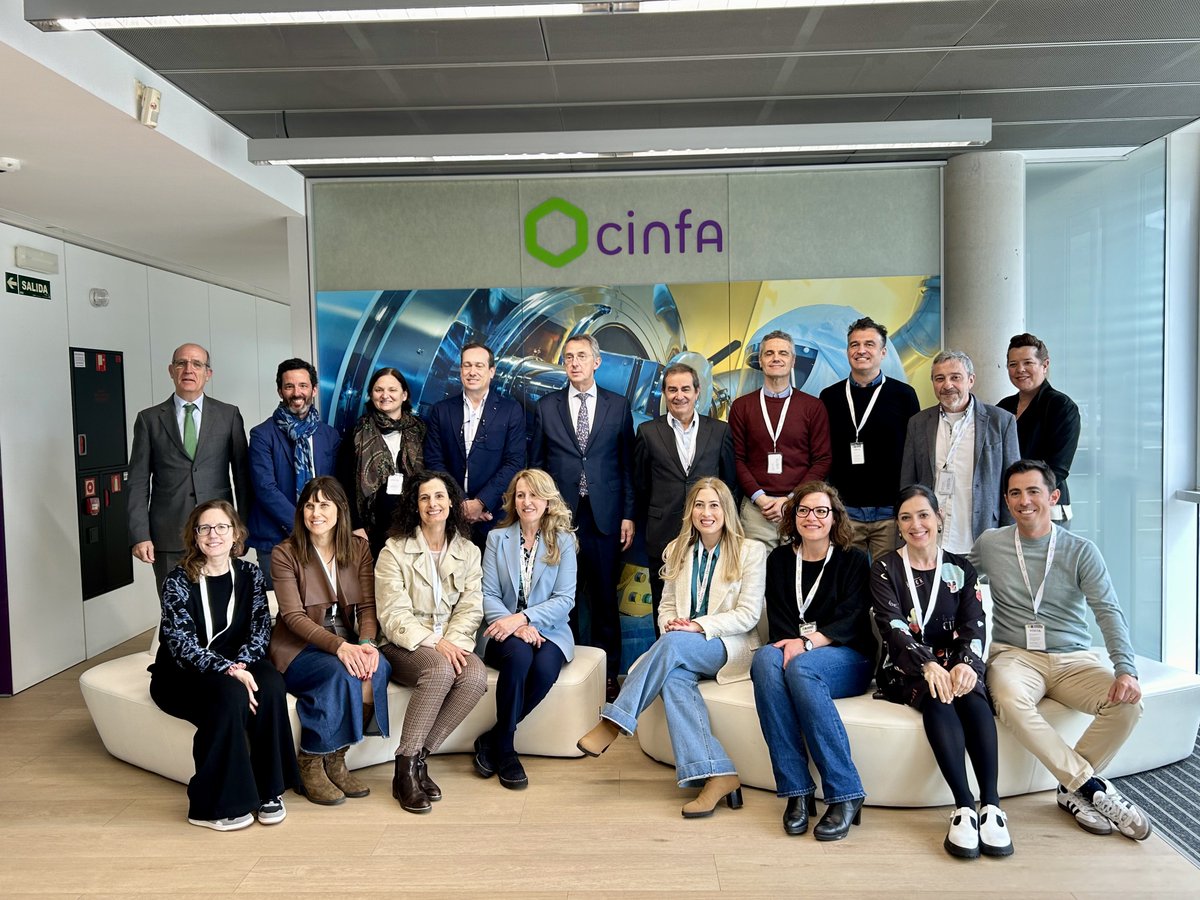 COF_Navarra's tweet photo. Hoy hemos celebrado en @CinfaSalud nuestra Junta de Gobierno.
Orgullosos y agradecidos de conocer de primera mano el funcionamiento de una de las empresas #navarras de referencia en el ámbito de los #medicamentos y la #salud https://t.co/2gHM9nY3tO