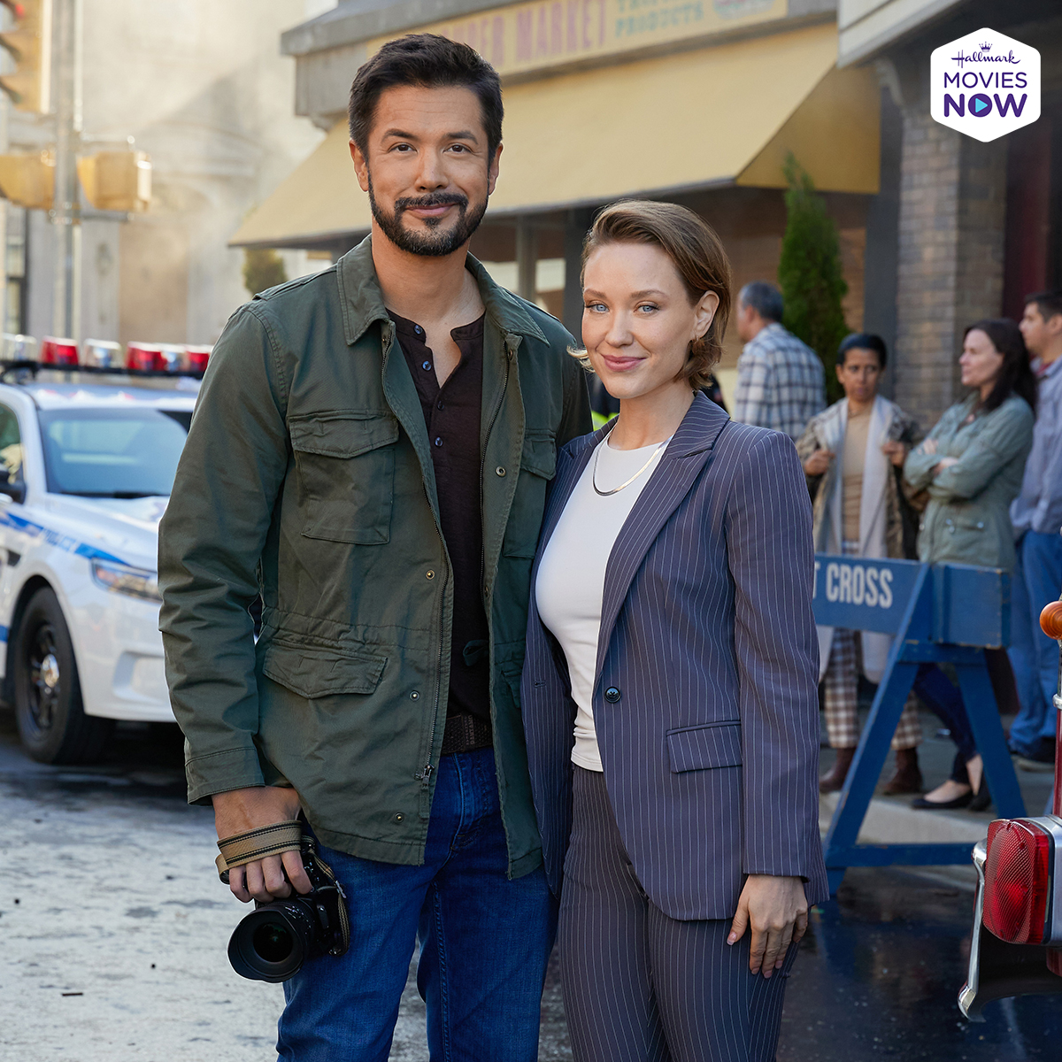Every one of Betty's #LaciJMailey romances has ended in disaster, but will Alex @marcograzzini help her break a childhood curse & find her happily ever after? Find out in BettysBackLuckinLove now streaming on #HallmarkMoviesNow! #Chessies