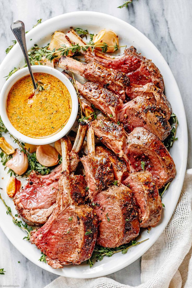 A Tender and Juicy Delight Fit for Any Feast!' 🍖🔥
#lamb #meat #lamblovers #deliciouslytender