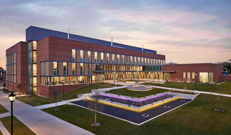 The Engineering Classroom & Research Building at @PVAMU will support education, innovation, & research across #engineering disciplines. Learn more about our #design of this new instructional & research lab space in Texas. stantec.co/4aEuHmC #StantecEdu #StantecSandT