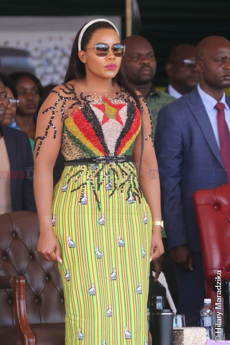 National Dress Par Excellence 😍 ✨️ 👌 
The Flag 🇿🇼
The Face 😍 
The Dress
 Amai Chiwenga today in Murambinda 

Like and repost [Beautiful Dress]