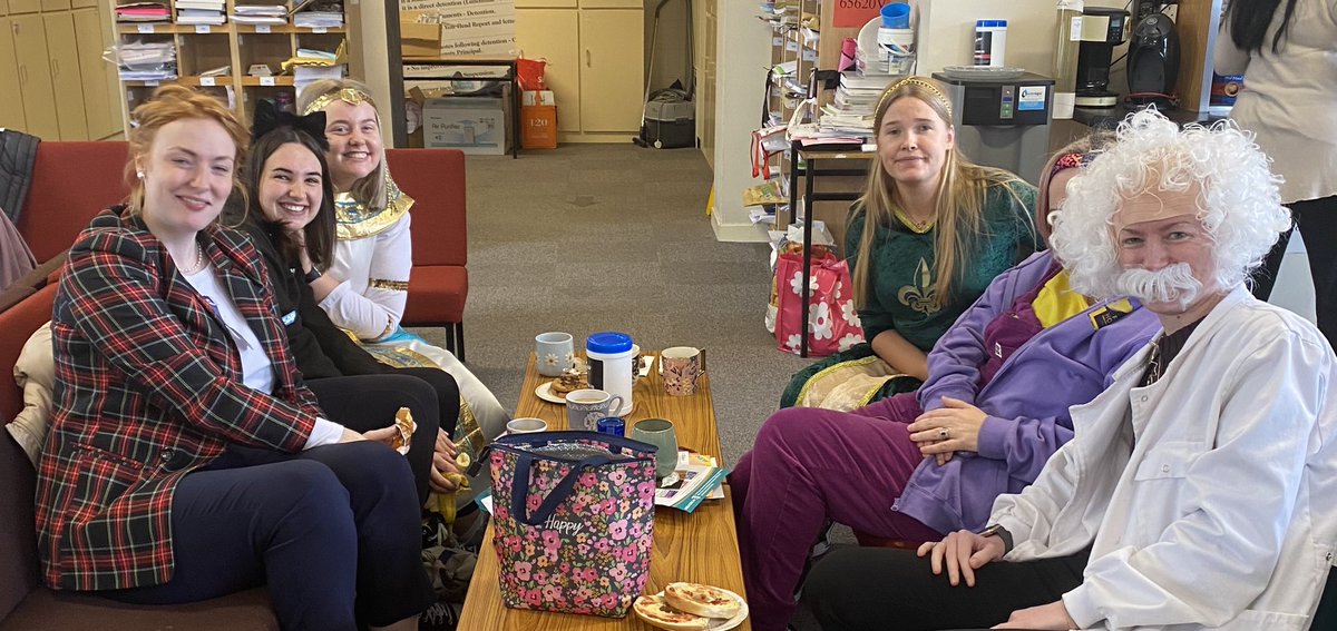 shshistorydept's tweet photo. #histedchatie  #historyweek #dressupday
 
Best staff ever - never let us down!!! https://t.co/orpVaGHRcU
