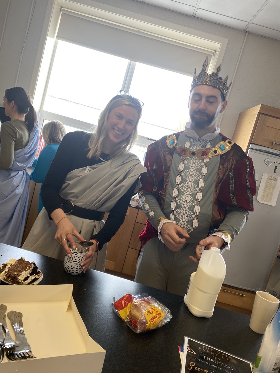 shshistorydept's tweet photo. #histedchatie  #historyweek #dressupday
 
Best staff ever - never let us down!!! https://t.co/orpVaGHRcU