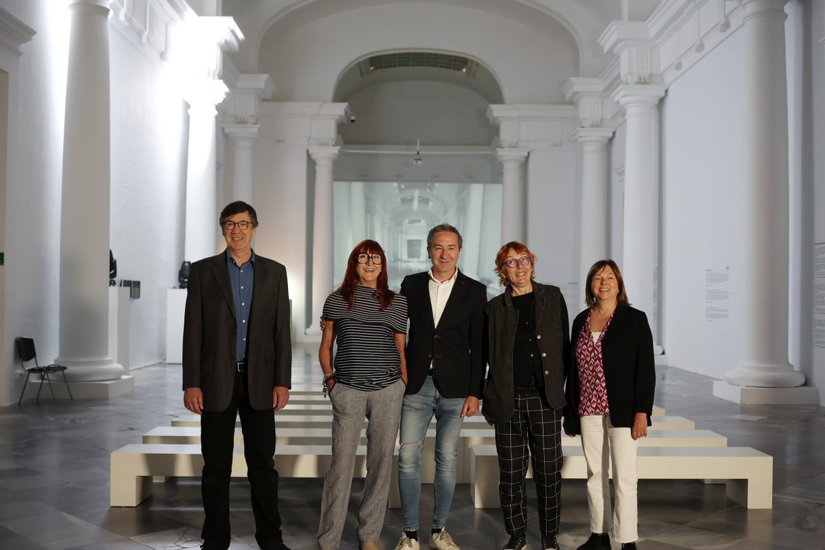 ConsorcioMuseos's tweet photo. 📢 Os esperamos hoy a las 19 horas en la inauguración de 'Laboluz ex machina', exposición en colaboración con @UPV dedicada a #Laboluz, el primer grupo de investigación vinculado a una facultad de Bellas Artes.
📍 @centredelcarme
➕ https://t.co/KF7kE2mL5z https://t.co/1iI7jOiYHA