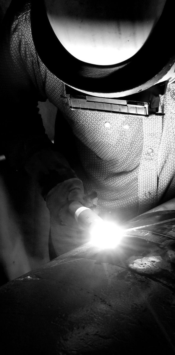 Welder3434's tweet photo. Hey guys help me build my follows  like and repost please. Help me reach 10k follows @Welder3434 https://t.co/MH9xWrILxT