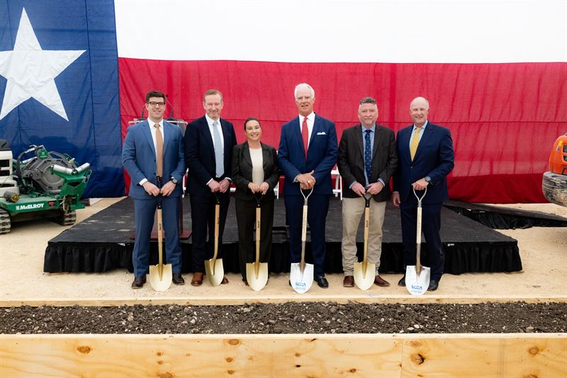 wartsilacorp's tweet image. The @LCRA has awarded a major contract to construct the new Timmerman #PowerPlant.
The plant will operate on #NatGas & have two units, each powered by 10 Wärtsilä 50 SG engines, generating a combined 380MW across both units. 👉lnkd.in/gqhGCaNz
#EngineTechnology #USA
