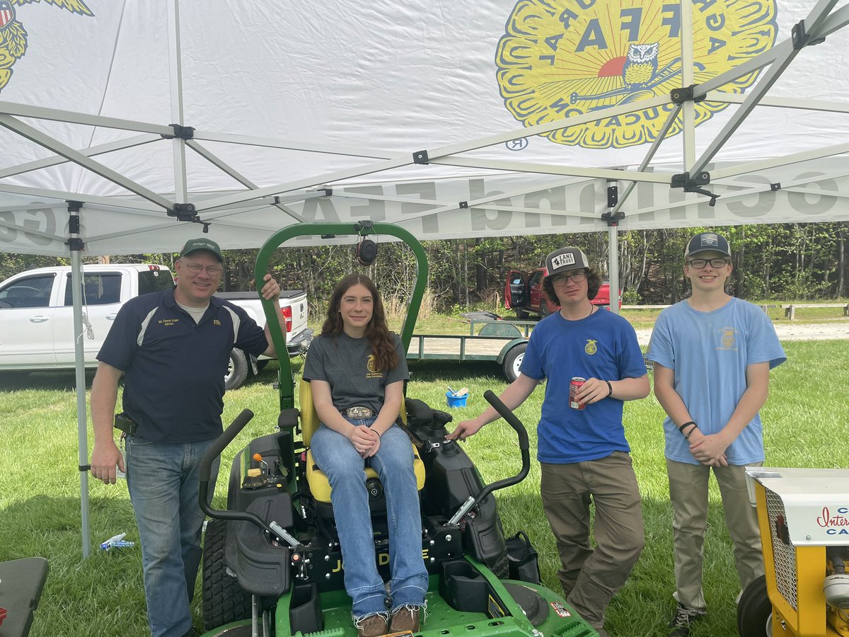 Agriculture is an important part of our community - past, present & future. GCPS’ annual 4th Grade Ag Day is one of my favorite days of the year, showcasing agriculture’s impact. Thanks to our community partners for supporting our students’ learning experiences! @GoochlandGovtVA