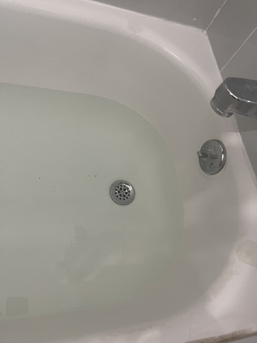 Here’s one for the #retwit and #propertymanagement community.

#Tenant just complained that his bathtub did not hold water overnight until the morning. 🤦 

Is owner required by #law to have bathwater remain in tub overnight?

Tenant is Rent Stabilized, of course.

Actual pic: