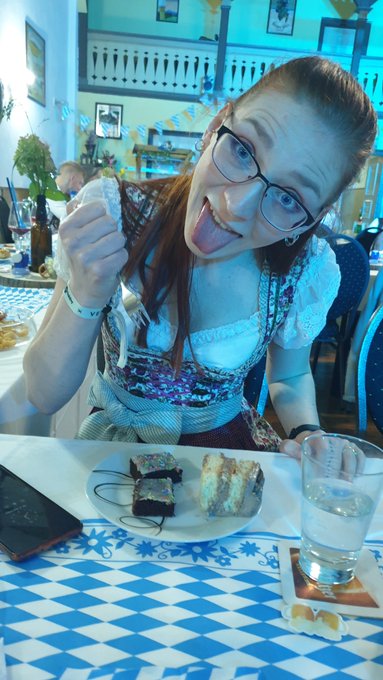 Dirndl Girl 🤣🙃 https://t.co/kvlNR5TgpL<a href="/tag/netflix"class="tags"><span>#netflix</span></a><a href="/tag/chill"class="tags"><span>#chill</span></a><a href="/tag/hulu"class="tags"><span>#hulu</span></a><a href="/tag/watching"class="tags"><span>#watching</span></a><a href="/tag/primevideo"class="tags"><span>#primevideo</span></a><a href="/tag/disneyplus"class="tags"><span>#disneyplus</span></a>