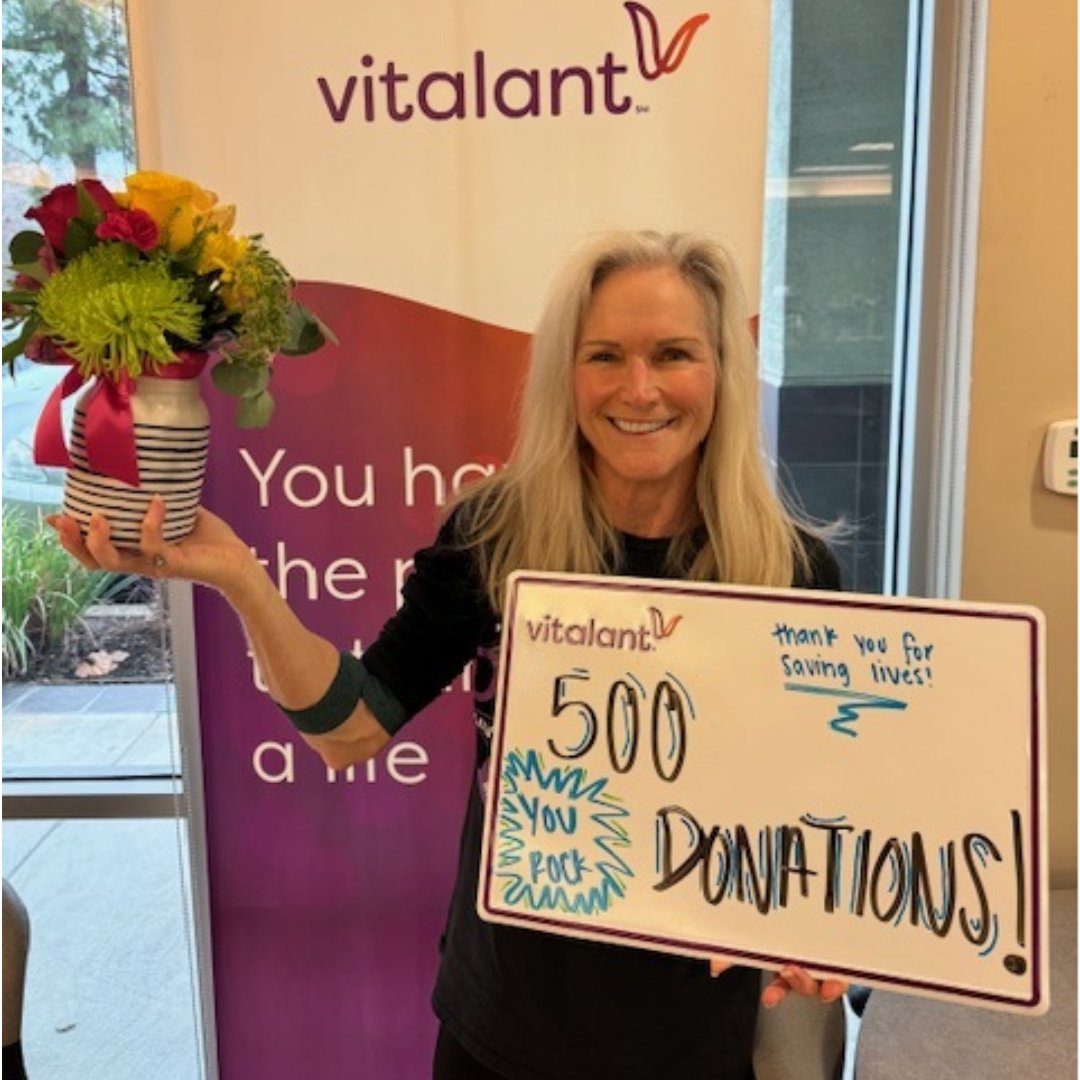 After 20 years of donating blood and platelets, Julie recently gave her 500th donation! “I share the good fortune of my good health in each and every blood donation. If those of us who can don’t donate, who will?” #GiveBlood: brnw.ch/21wIWNt