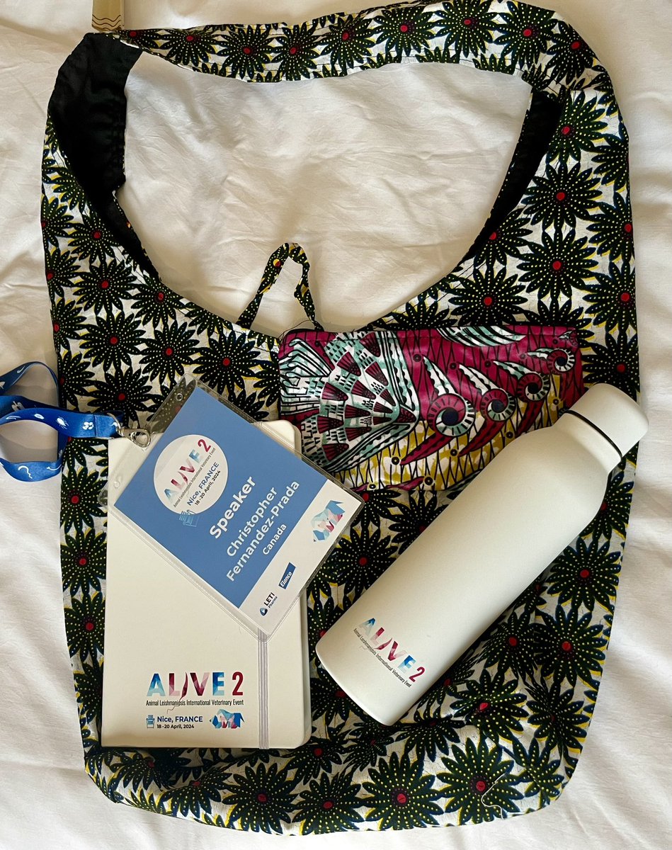 PradaCF's tweet photo. Amazing kit for a highly promising conference! #Alive2 https://t.co/7qLLqynGFd