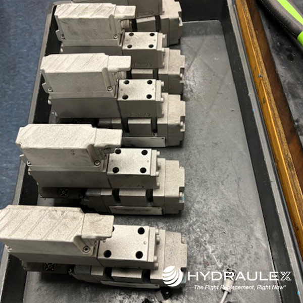 Here's the after pics of the rebuild/remanufacturing process with these Bosch 0811404662 4-Way Pilot Operated Directional Control Valves. Need a repair or looking for a reman or new valve - we can help!
-
#remanufacturing #remanufactured #hydraulicvalve #hydraulic
#rexrothvalve