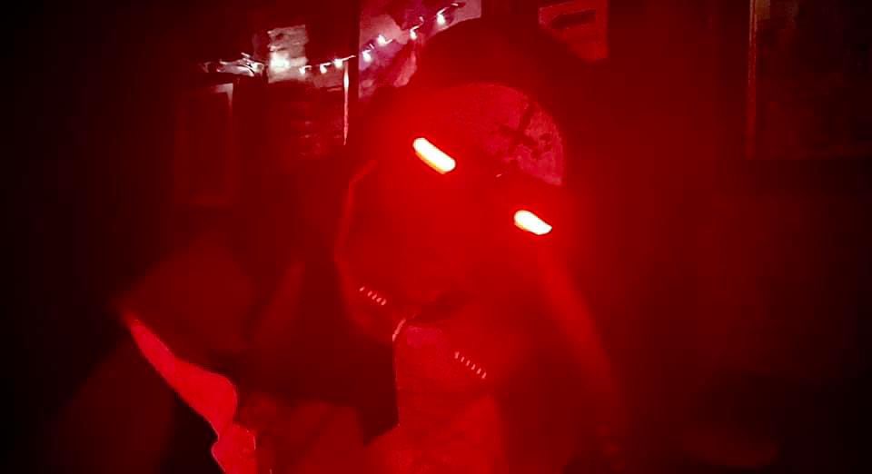 LiarFaces's tweet photo. Fue un extraordinario show!
Muchas gracias a todos los que asistieron, a la cálida recepción de @onaciu , y la productora @vladproducciones.
Lo pasamos increíble. Muchas gracias! Y nos vemos muy pronto. LIAR FACES FROM HELL 👏🏻 https://t.co/MYHmNTbKY7