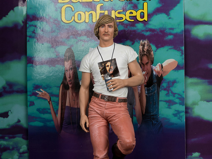 Dazed and Confused Movie Maniacs David Wooderson Limited Edition Figure available for pre-order!

bit.ly/444s7ng
#dazedandconfused #moviemaniacs #davidwooderson #bigbadtoystore #bbts