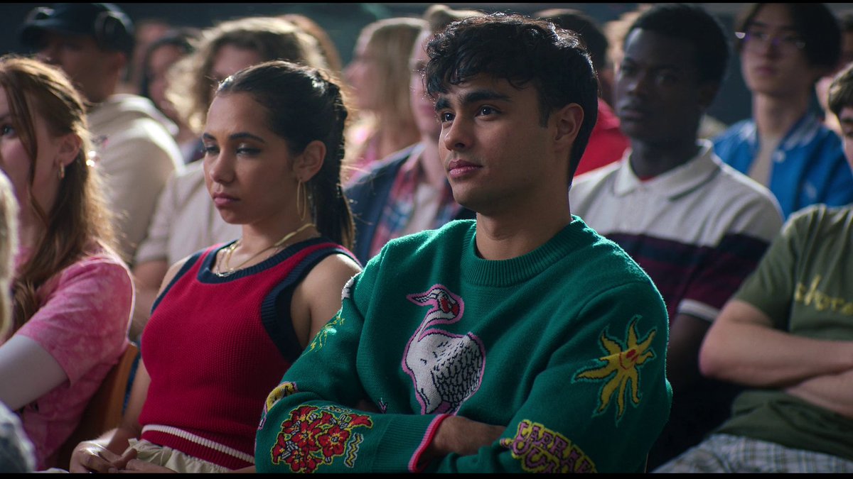 bevllisario's tweet photo. appreciation tweet for malakai's sweaters cause costume department ATE
#heartbreakhigh https://t.co/jAb8Hlzxoq
