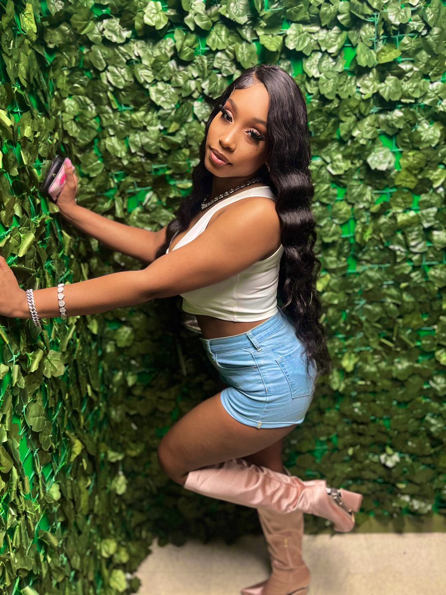 therealerydayy's tweet photo. Pretty 🤩 🩷 https://t.co/kZe23qjbdf