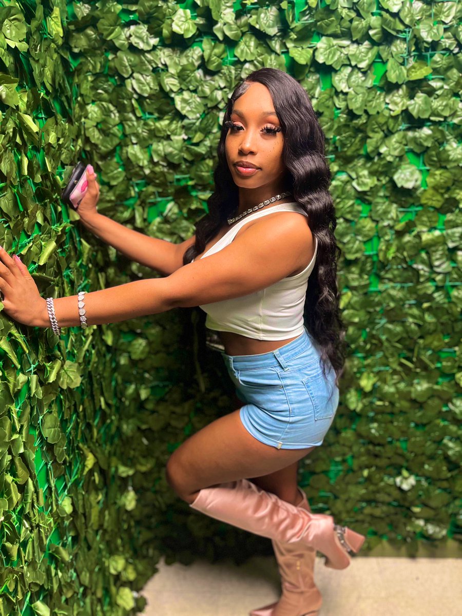 therealerydayy's tweet photo. Pretty 🤩 🩷 https://t.co/kZe23qjbdf
