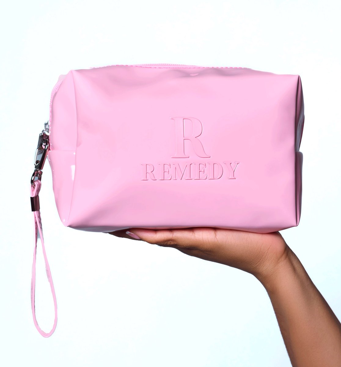 Introducing our newest addition: The Remedy Glam Bag💕 This bag is designed for the everyday girlie who needs their on-the-go makeup essentials💋 Sign up for our Remedy By Ari VIP Club today - remedybyari.com✨