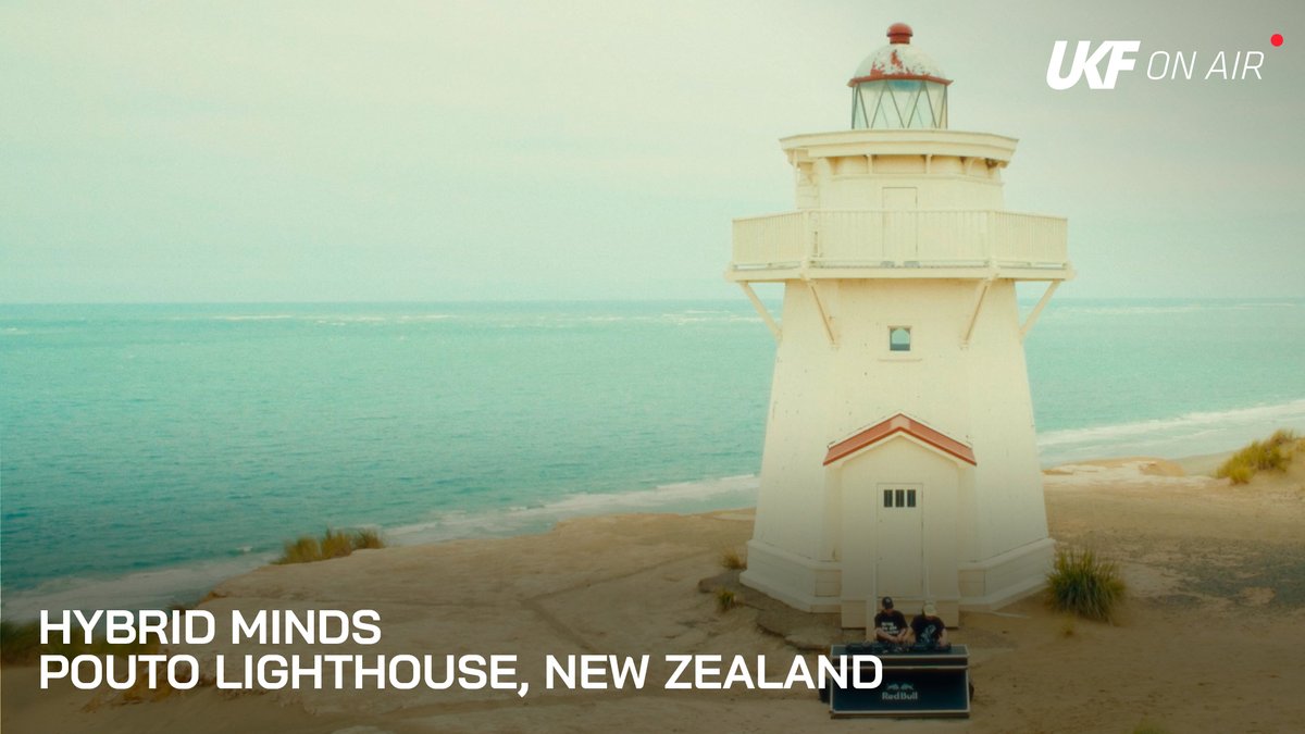 🌊 @HybridMindsDNB played some stunning tunes in a stunning location in New Zealand - watch the full set on UKF On Air tonight at 7PM BST 🌊 Link to stream: listen.ukf.com/hybridminds-nz