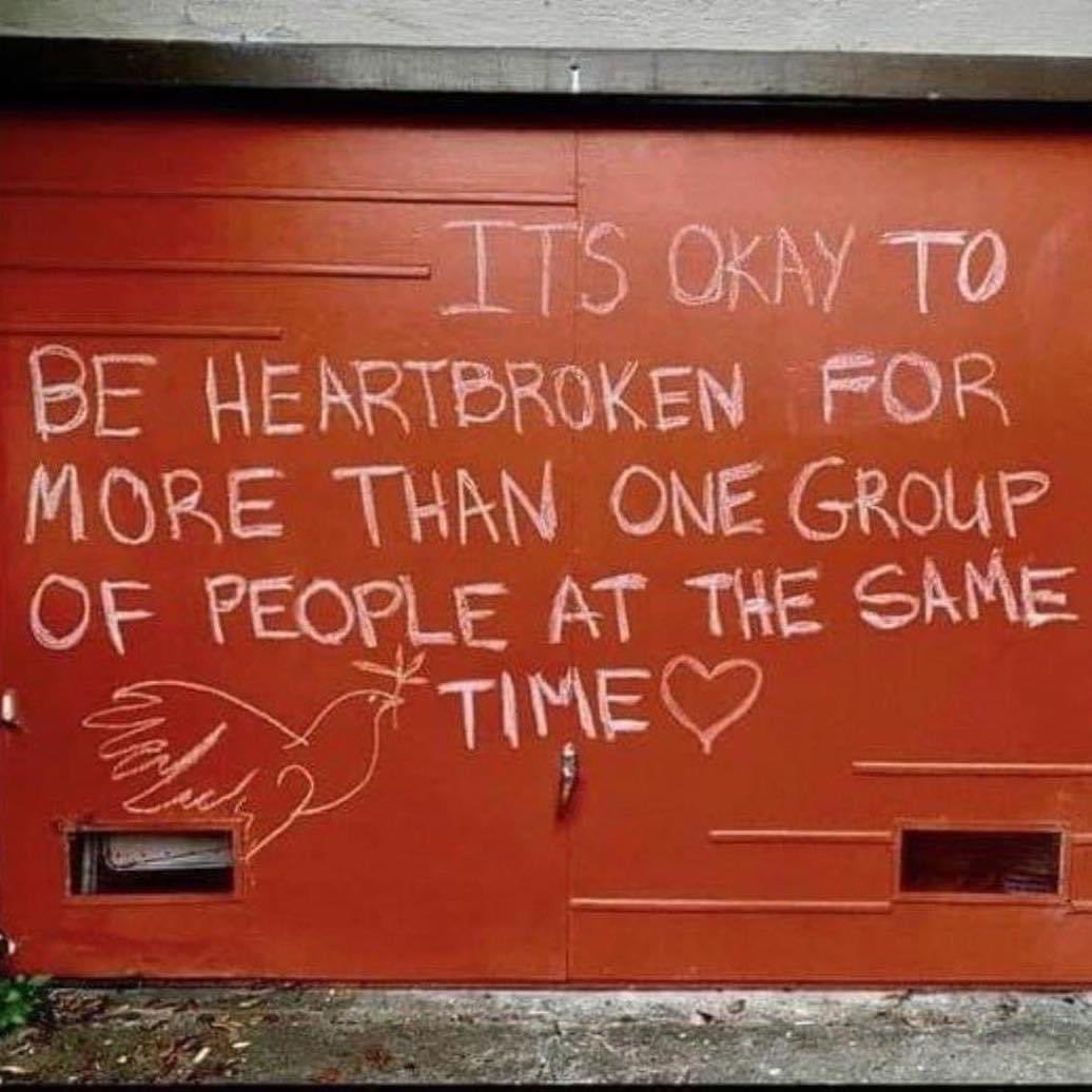 fukkfoxrbeitch's tweet image. #ProHumanity