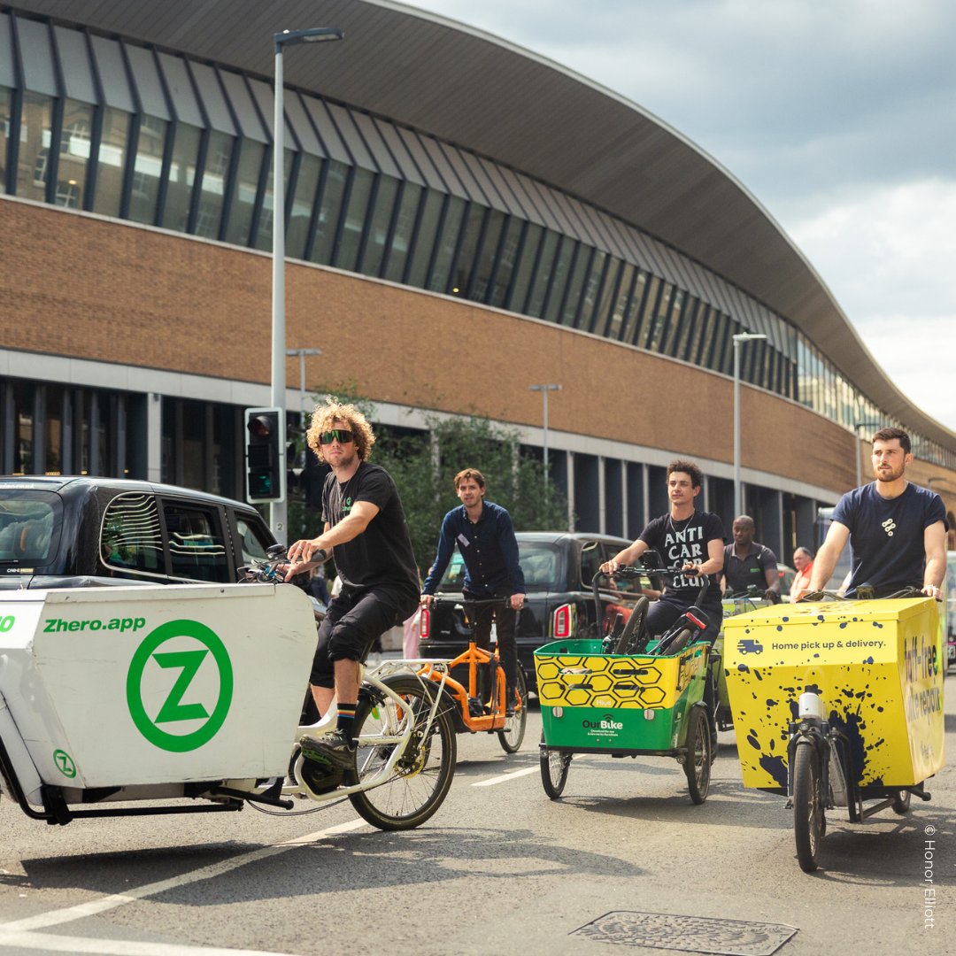 Did you know that #CargoBikes can... ⏭ Take shortcuts through streets closed to through traffic 🦘Bypass traffic jams 🔔Ride straight to the customer's door ...making them a great option for many different types of business!