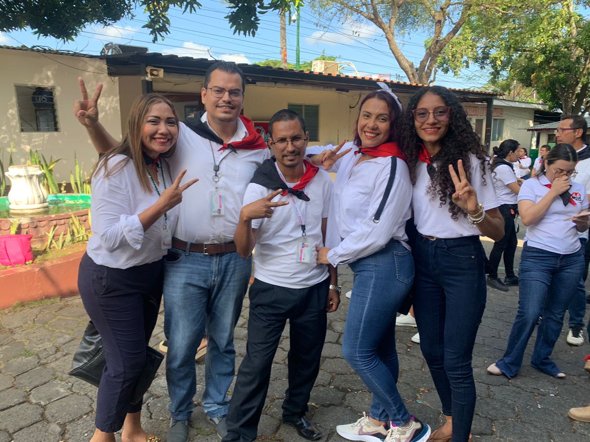 CorazonFusil's tweet photo. Celebramos la Paz y las nuevas Victorias en esta Patria Bendita y Siempre Libre !!! 🇳🇮🔴⚫✊🏻

Abril mes de la Paz...

#FusilGuerrillero
#Nicaragua
#4519LaPatriaLaRevolucion https://t.co/HteLjucaeg