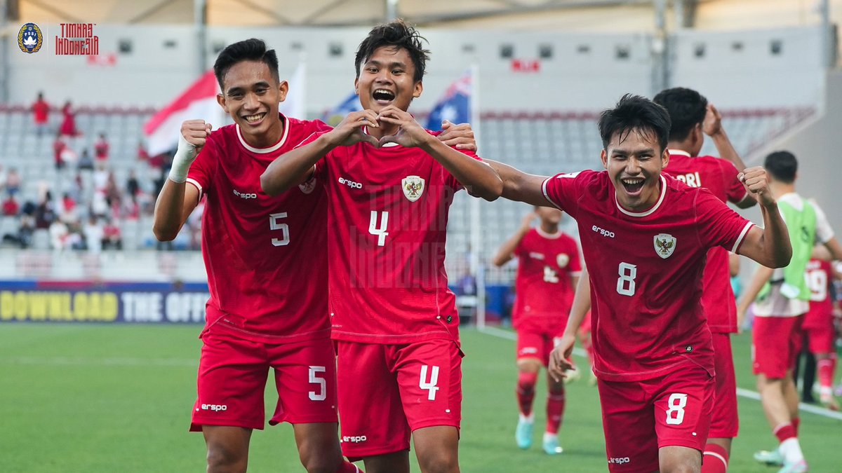 Aksi #BersamaGaruda mana yang menjadi favorit Sobat Garuda di pertandingan malam ini?

#KitaGaruda #TimnasDay
#GarudaMendunia