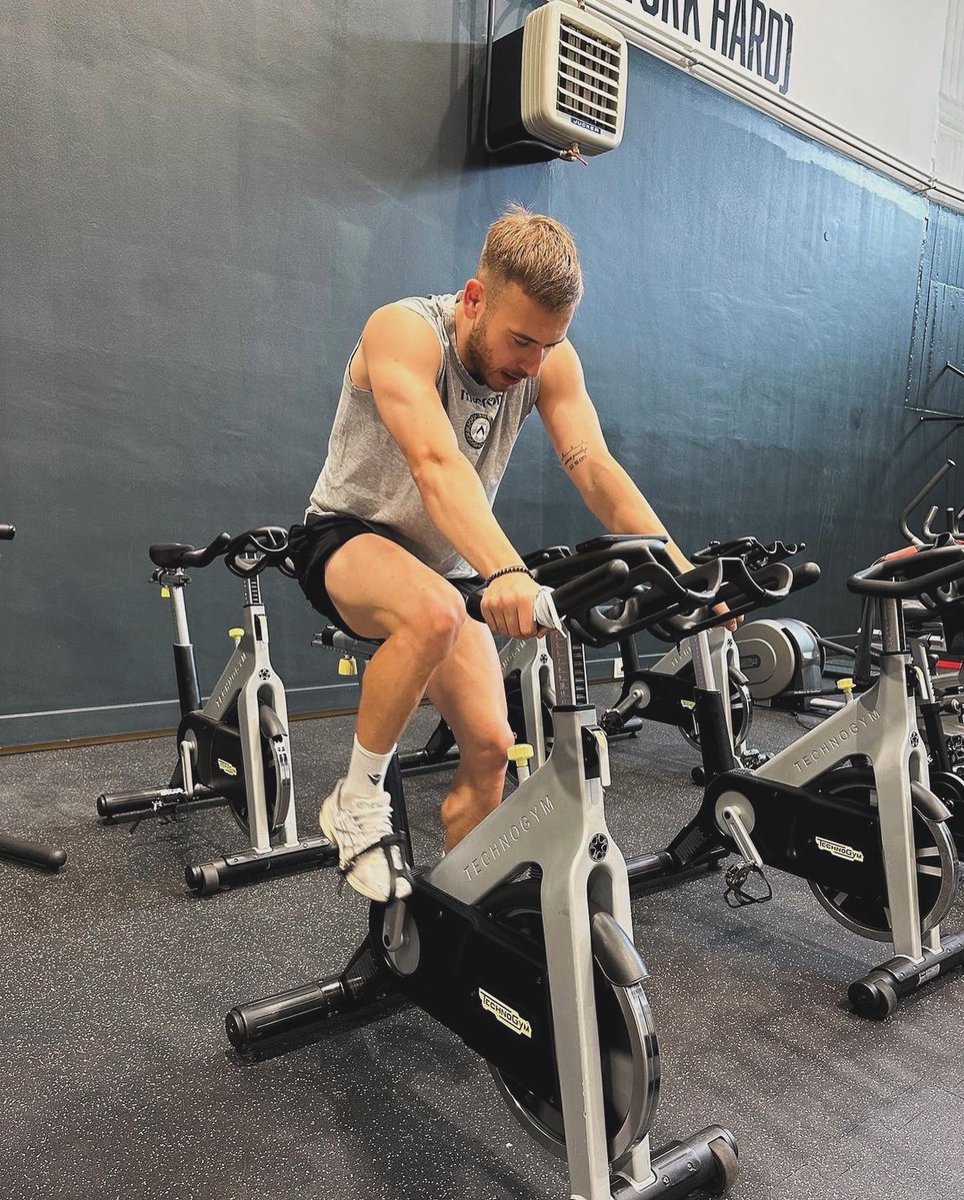 Sandi 💪🏋️‍♂️ ⚪️⚫️ #ForzaUdinese #AlèUdin #Udinese