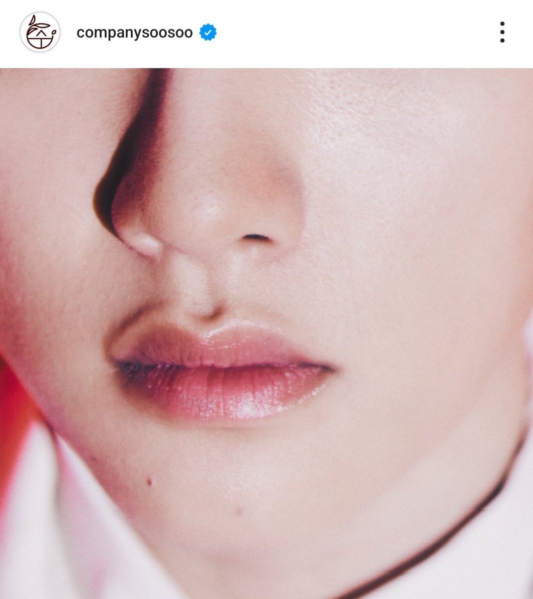 Kyungsoo's soft pink heart-shaped lips, his smooth glowy skin, h is perfect nose, the presence of this beautiful moles. ✨️work of art✨️
