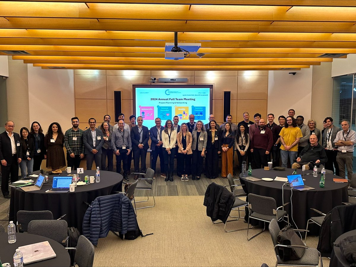YYZscientist's tweet photo. The inaugural #NFTF-T team meeting was a success w great discussions bw our interdisciplinary group of clinicians, biologists, mathematicians, engineers, social scientists. We now have a team name: #REACH Regenerative Engineering for Advanced Cardiac Health. Looking forward  1/ https://t.co/7Pmt13pvTz