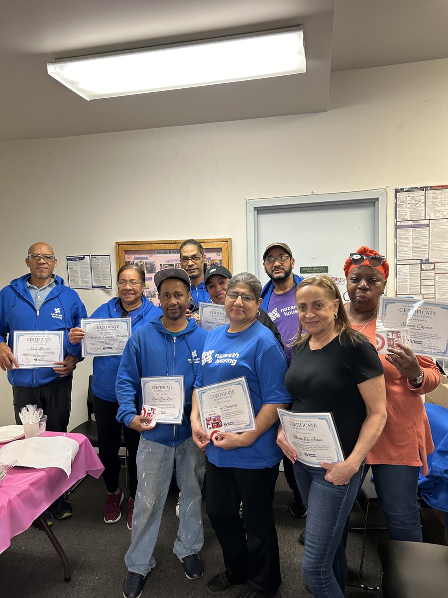 We had such a special time celebrating our Louise’s Pantry Bronx volunteers yesterday and can’t wait to celebrate our Louise’s Pantry Lower East Side volunteers later this month. 💙

#VolunteerRecognitionMonth #volunteer #nycpantry #homelessnessprevention #foodinsecurity