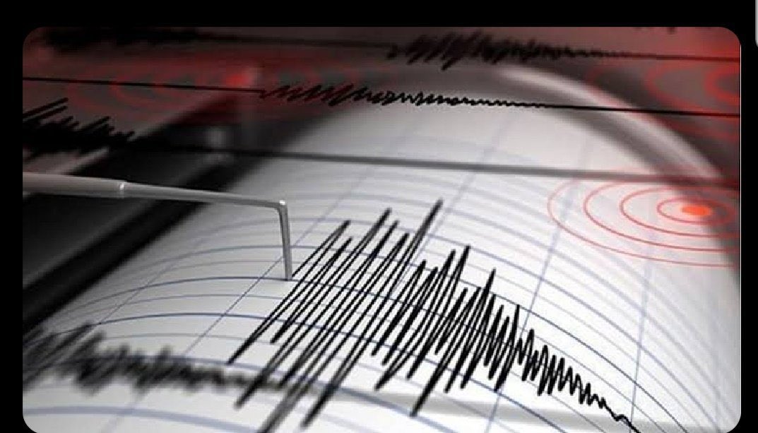 #SonDakika Tokat'ta 5.6 büyüklüğünde deprem meydana geldi. Deprem Sivas Samsun Çorum Ankara başta olmak civar illerdede hissedildi.