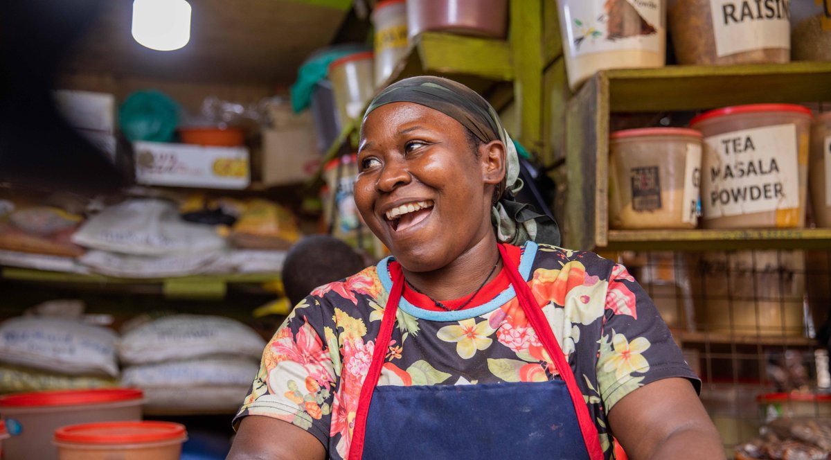 Everyone deserves access to sustainable, reliable, & affordable energy by 2025! This is key to achieving the #SDGs See how Nakigozi Susan, a market vendor, benefits from the new solar lights in Owino market! Read more 🔗bit.ly/3U7aRcm @KCCAUG